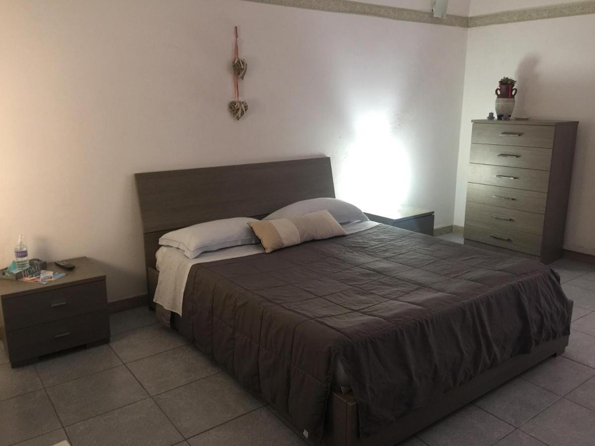 تارانتو B&B Il Tulipano المظهر الخارجي الصورة